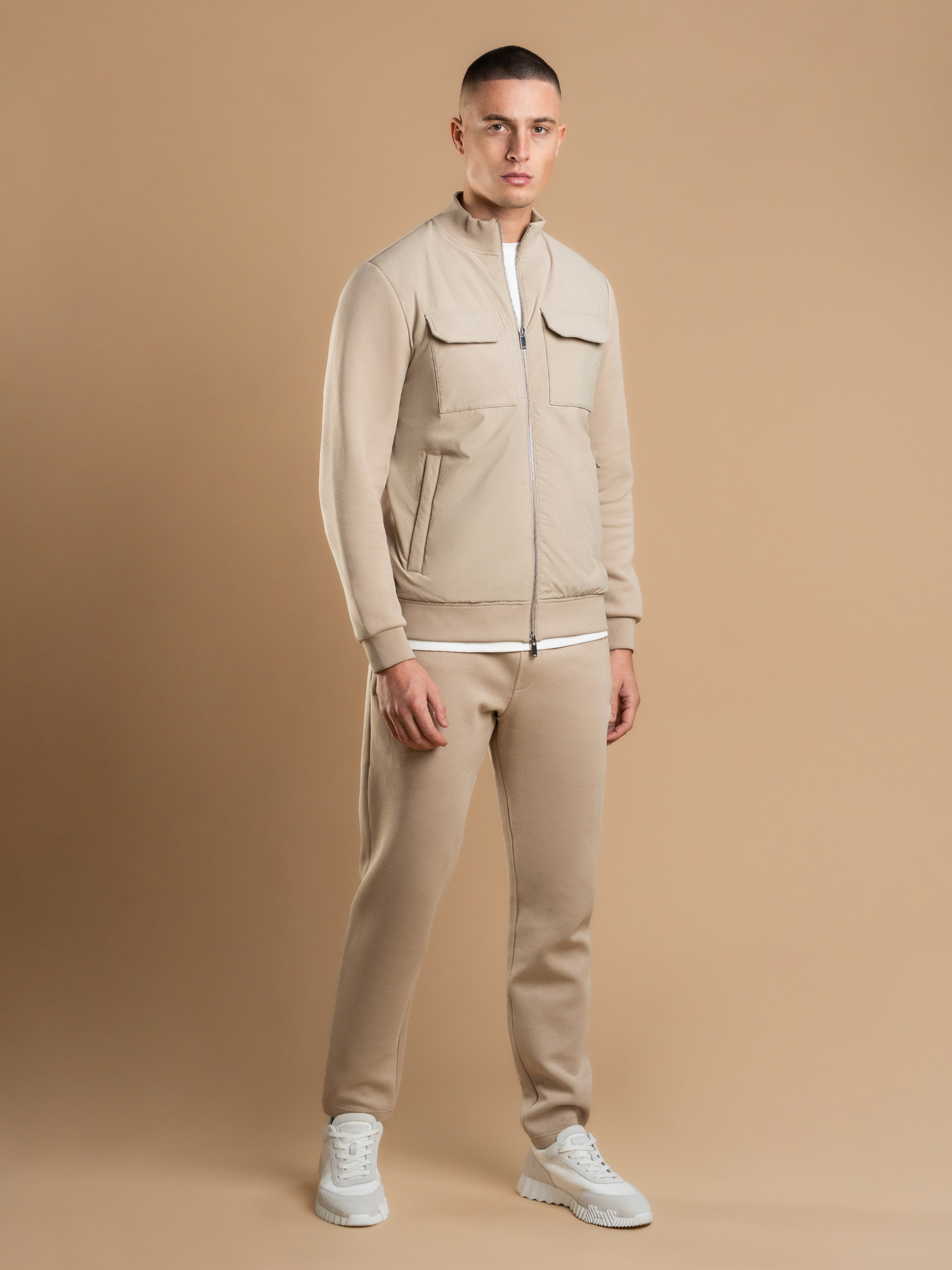 Hybrid Jogger - Beige