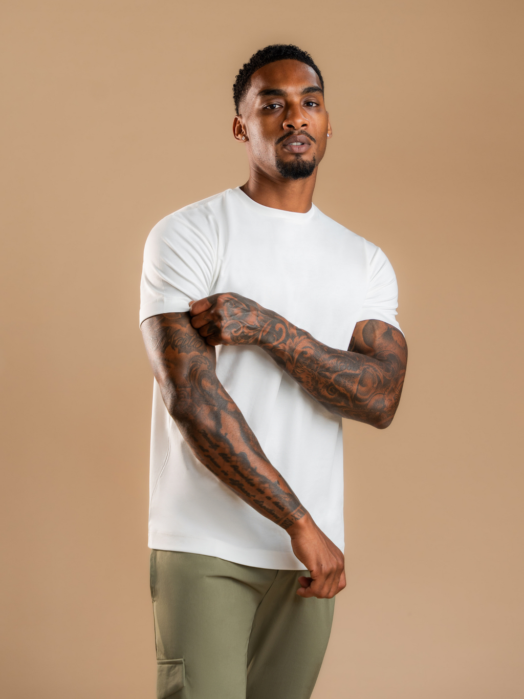 Essential Tailored T-Shirt - Wit