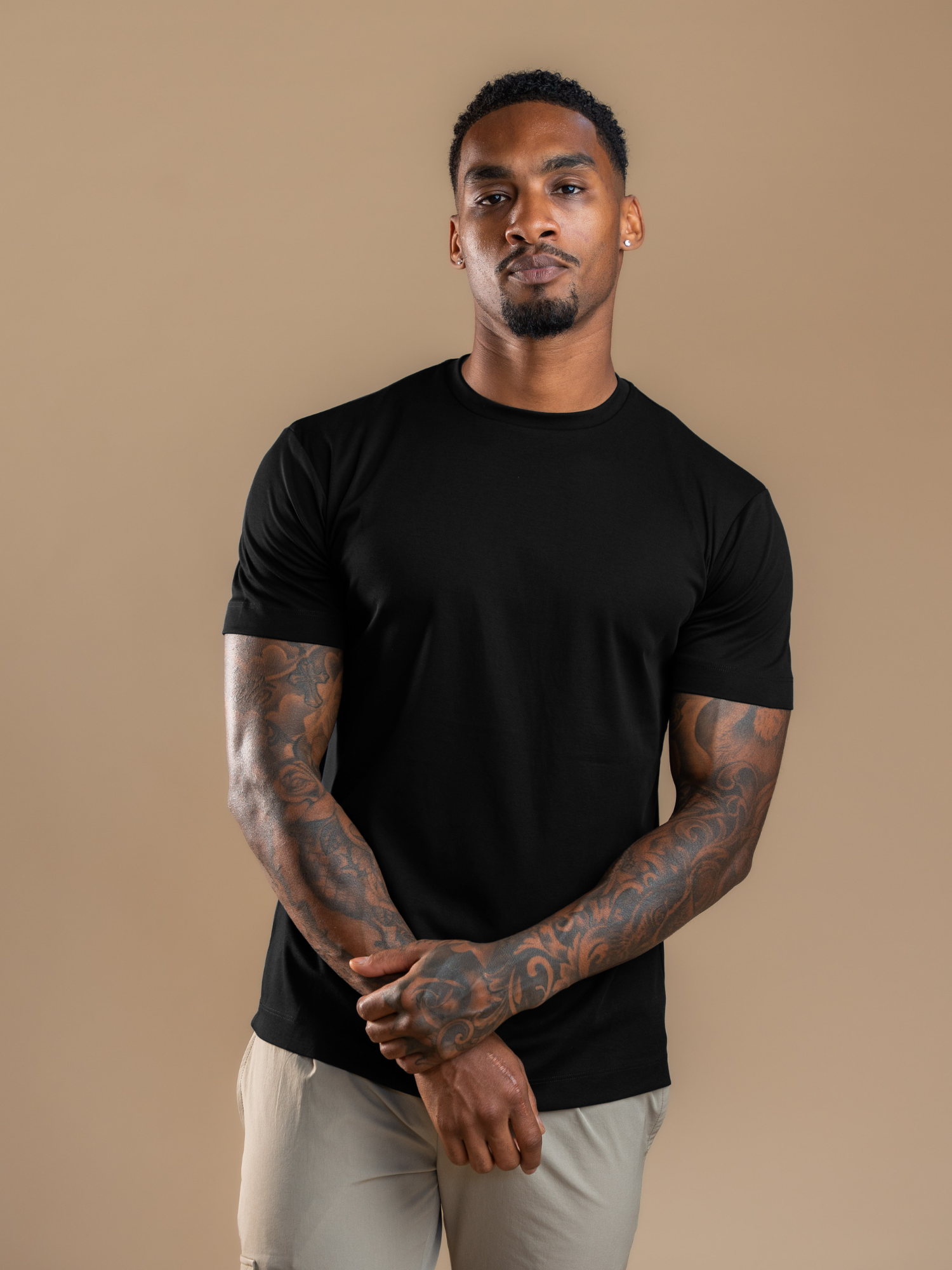 Essential Tailored T-Shirt - Black