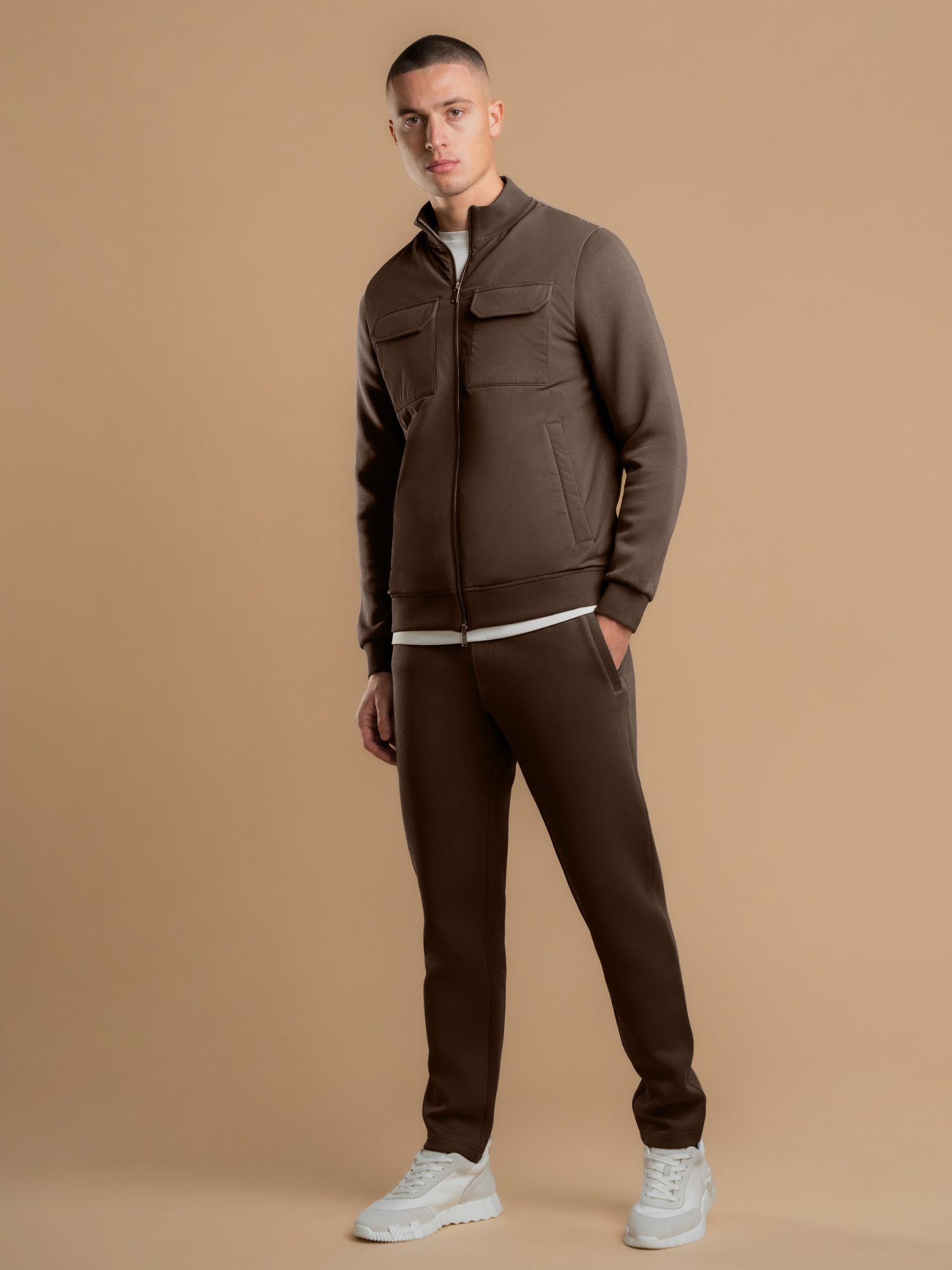 Hybrid Jogger - Brown